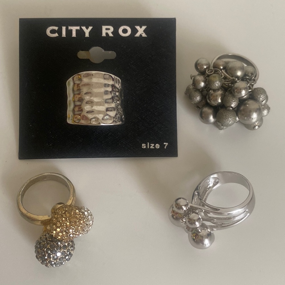 City Rox Ring + 3 Extra